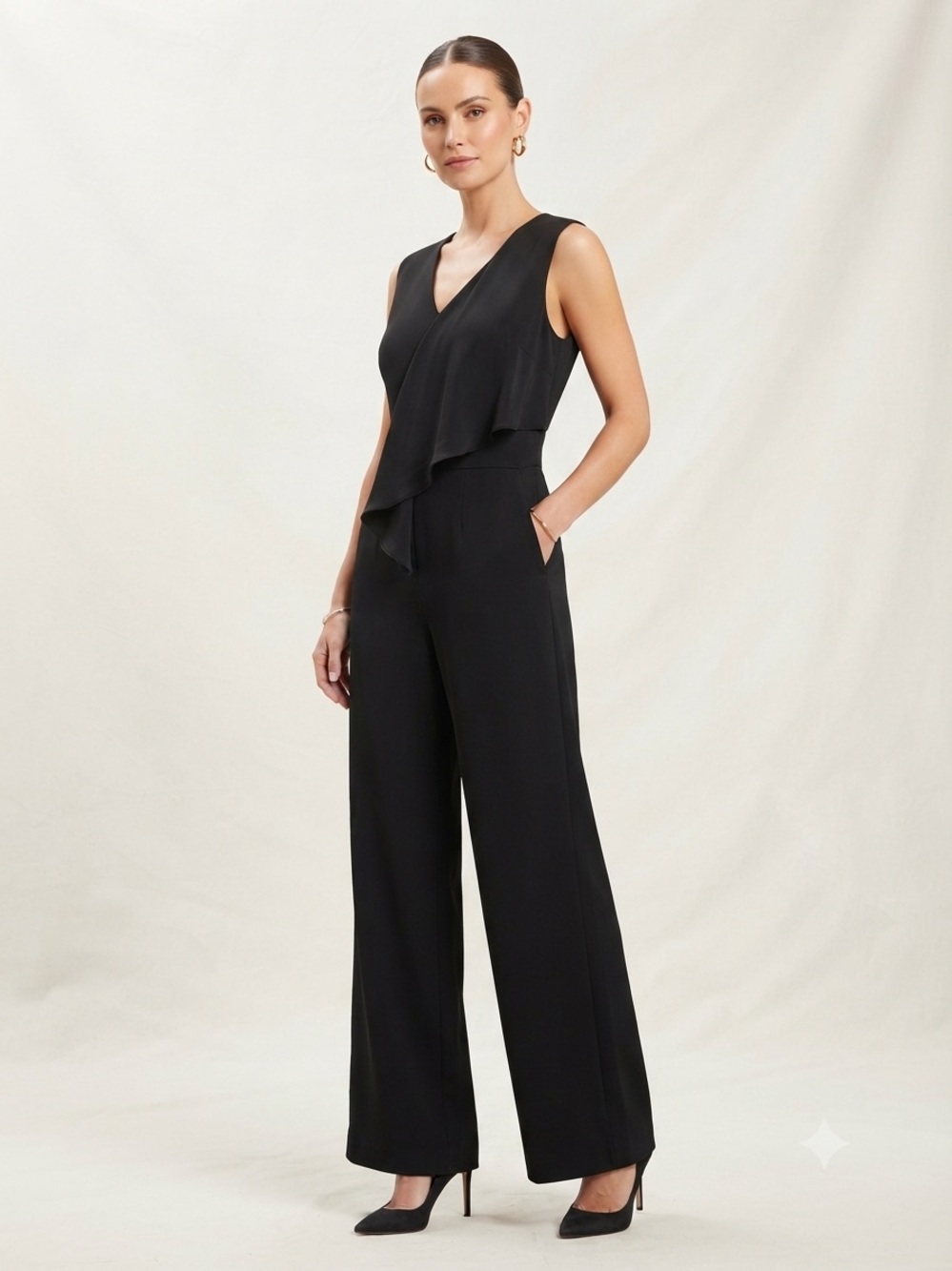 Vince Camuto Sleeveless Black V-Neck Wide-Leg Jumpsuit Size 10 0073